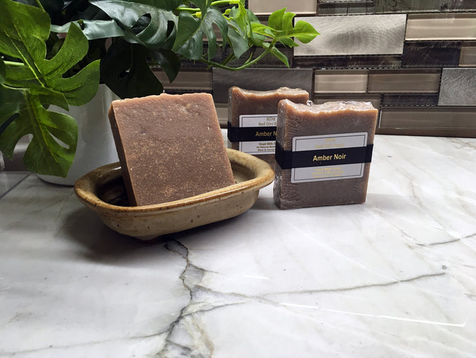 <center>Amber Noir<br> <small><small>Goat Milk Soap</small></small>