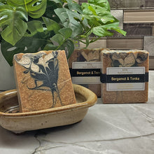 <center>Bergamot & Tonka<br> <small><small>Goat Milk Soap</small></small>