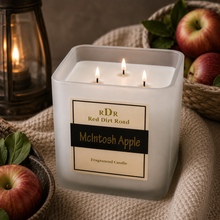 <center>McIntosh Apple<br> <small><small>Fragrance Candle</small></small>