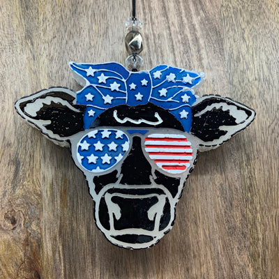 <center>Patriot Cow<br> <small><small>Car Freshie</small></small>